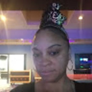 Meet your Posher, Lashone